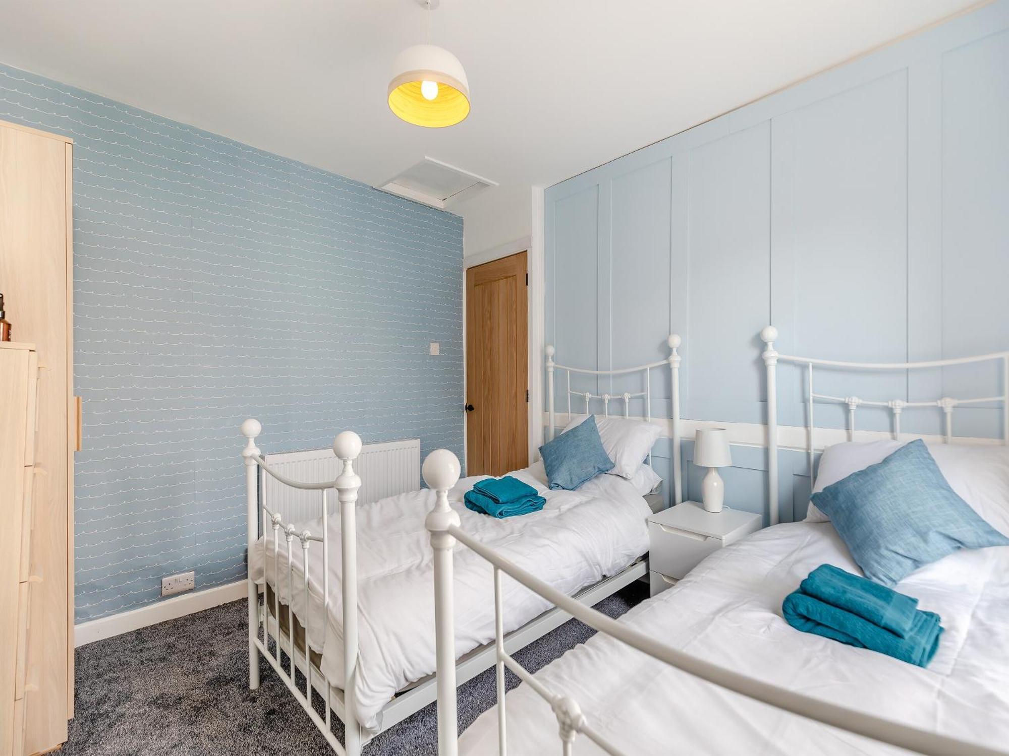 Primrose Cottage Тинмут Екстериор снимка