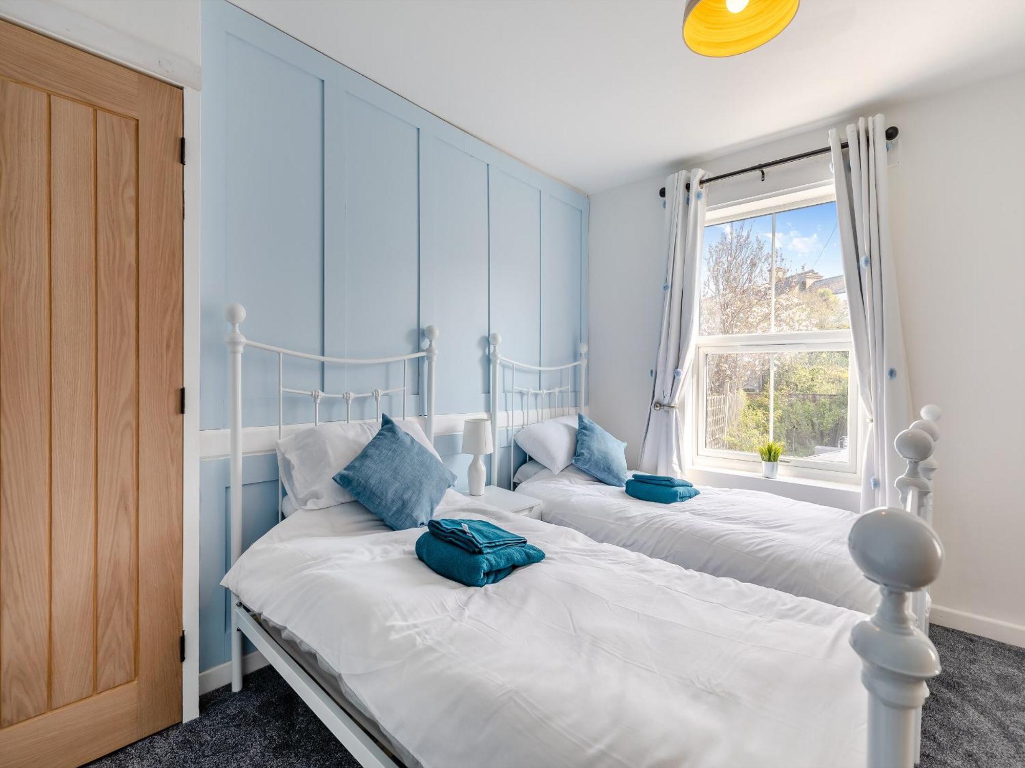 Primrose Cottage Тинмут Екстериор снимка